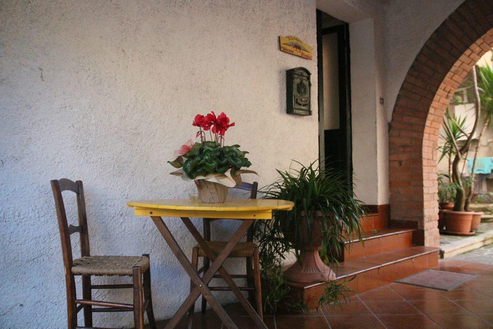 Il Casolare Della Cascata Hotel Терни Екстериор снимка