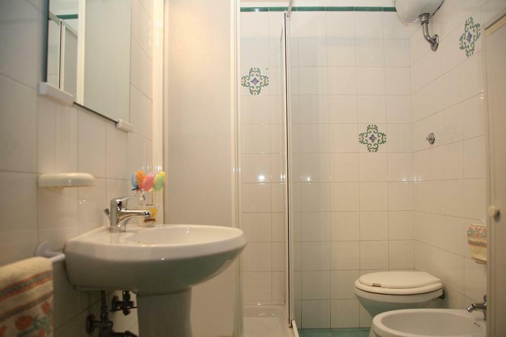 Il Casolare Della Cascata Hotel Терни Стая снимка